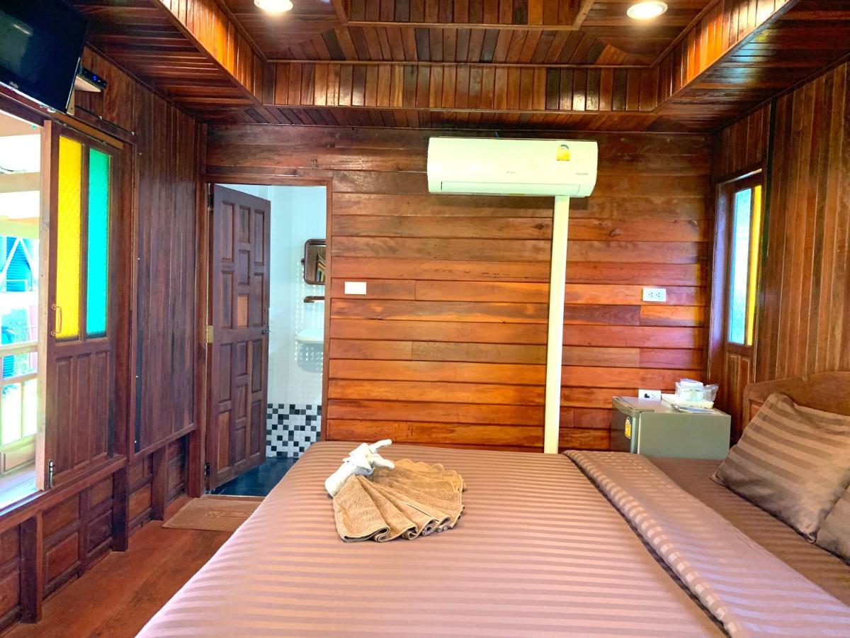 Kohkoodfarmstay Ko Kut Exteriör bild