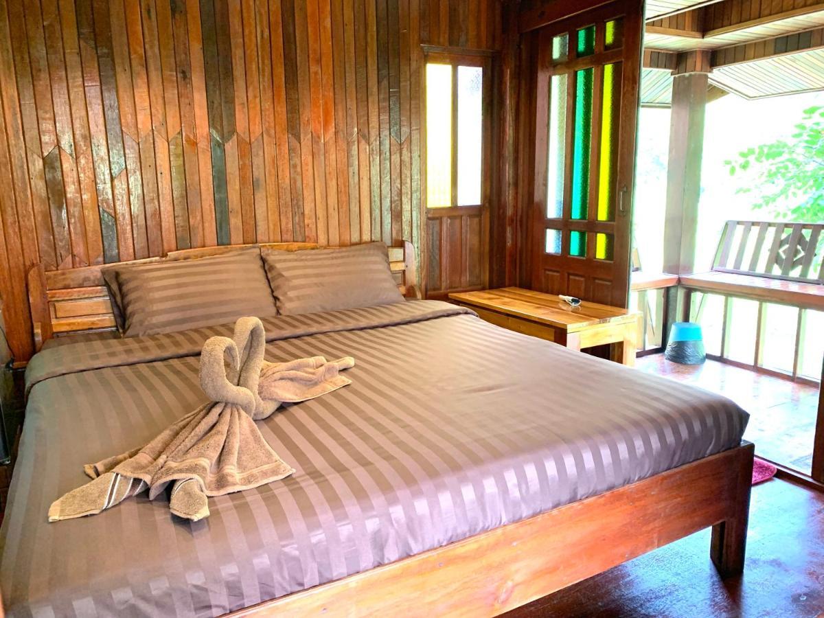 Kohkoodfarmstay Ko Kut Exteriör bild