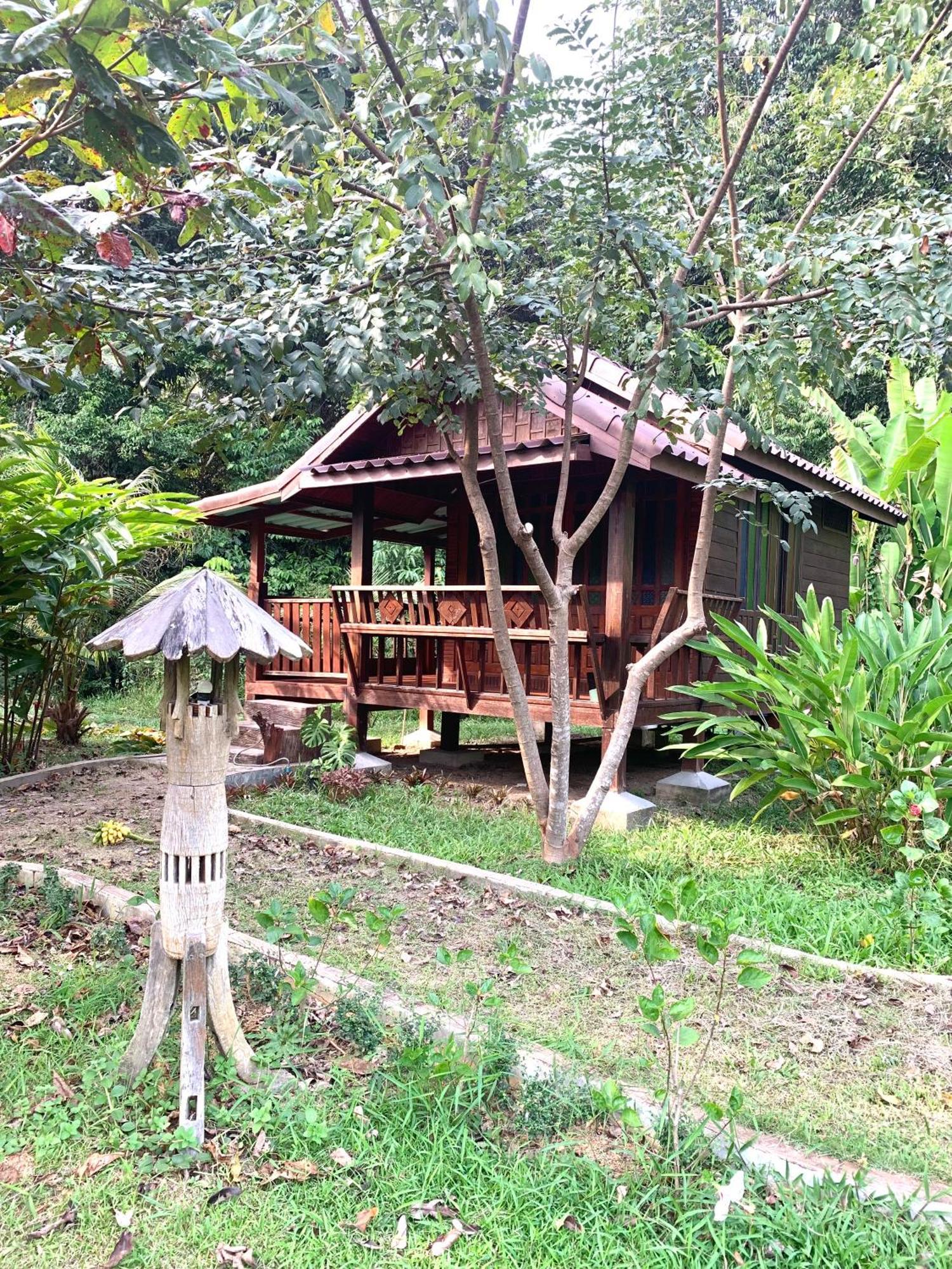 Kohkoodfarmstay Ko Kut Exteriör bild